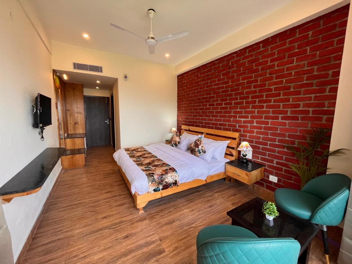 The Pinerock Resort, Mussoorie Εξωτερικό φωτογραφία